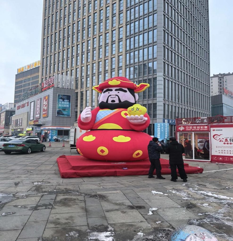 恒盛商業(yè)精心裝扮旗下商業(yè)項(xiàng)目 濃情營造新春喜慶氛圍